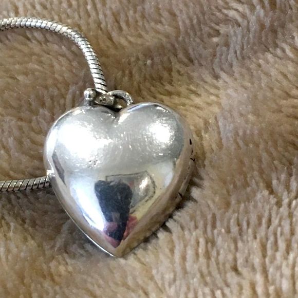 JUDITH JACK Sterling Silver Black Onyx and Marcasite Heart Locket Necklace - Picture 3 of 9